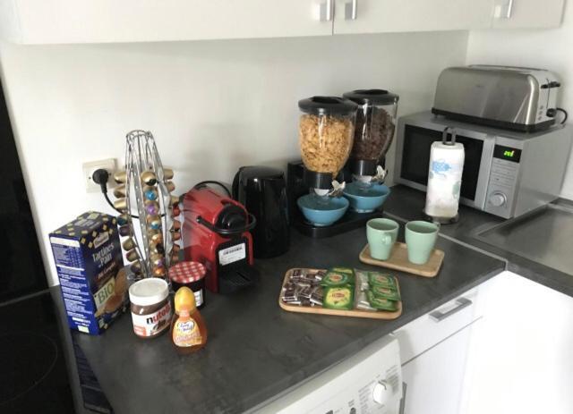 Appartement Cozy: 10/15 Min Des Champs Elysee Sartrouville Bagian luar foto