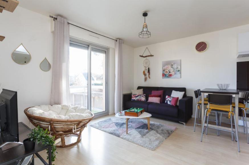 Appartement Cozy: 10/15 Min Des Champs Elysee Sartrouville Bagian luar foto